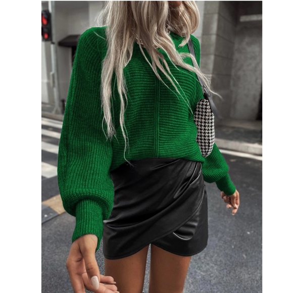 Rouge! Sweaters - Cable Knit Green Oversized Sweater Round Neck Long Lantern Sleeves